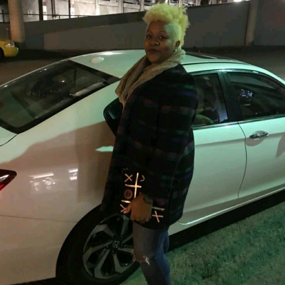 🎊Amazing Items🎊 - Picture 2 of 8